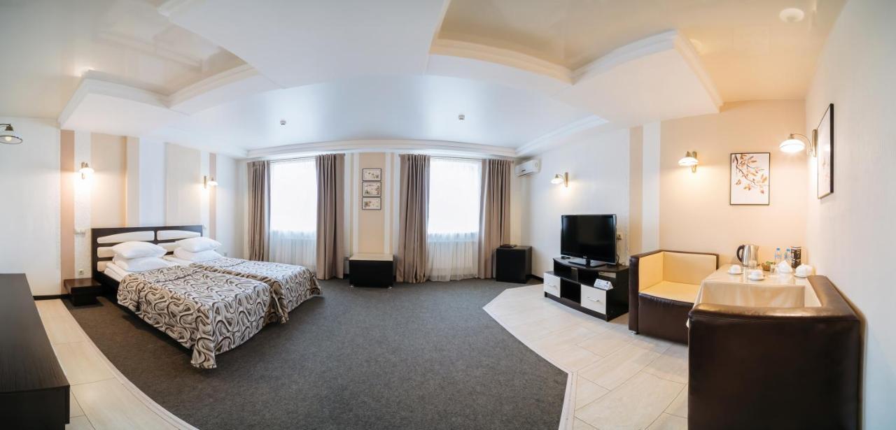 HOTEL CHAPLIN СМОЛЕНСК 4* (Россия) - от 3515 RUB | NOCHI